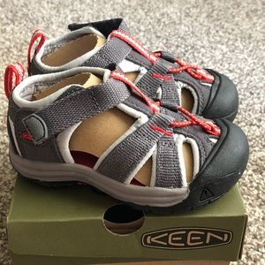 Toddler Keen shoes